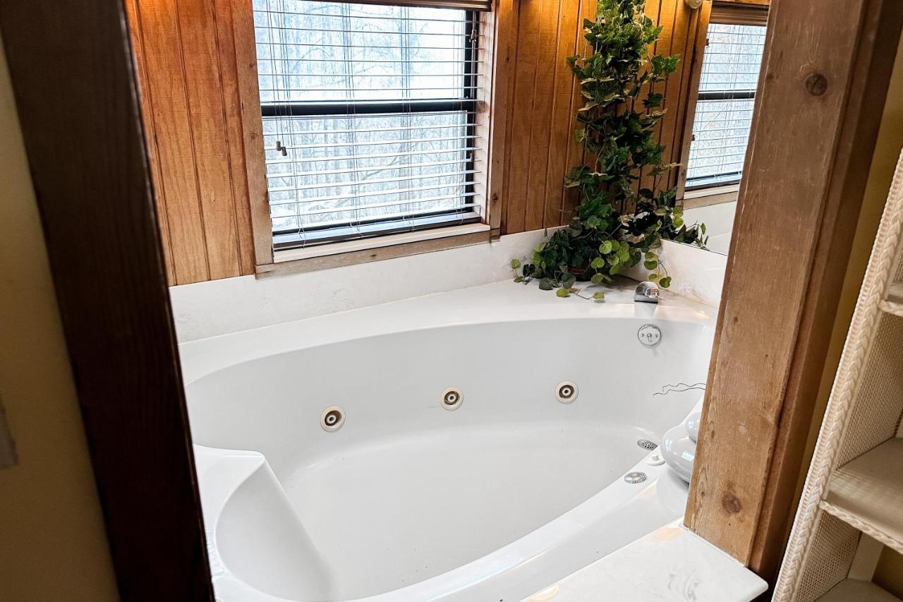 Smoky View Chalet Гатлинбург Экстерьер фото